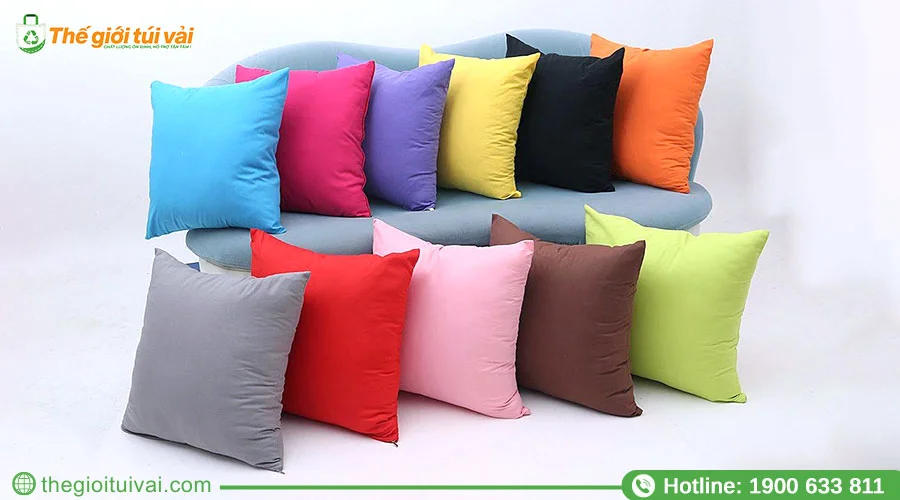 Màu sắc phong phú của gối canvas Màu sắc phong phú của gối canvas