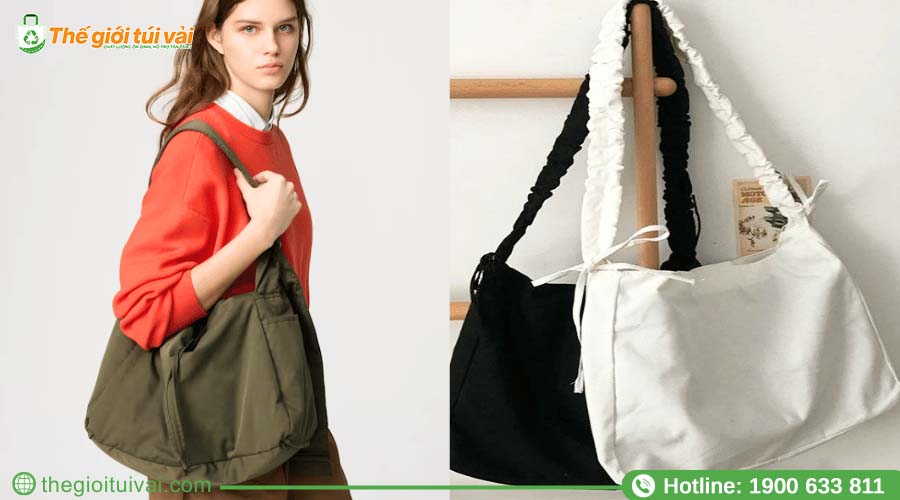 Túi tote vải canvas đeo chéo có bề mặt phồng nhẹ, mềm mại